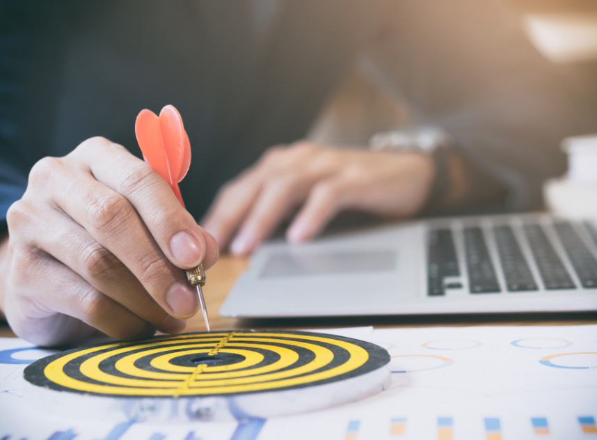 business-strategy-success-target-goals